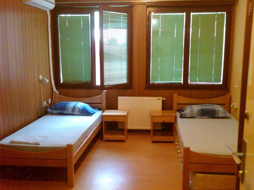 Hostel Av Palanka Zewnętrze zdjęcie